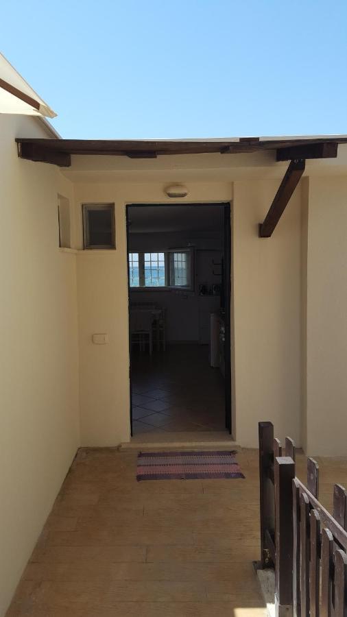 Casina Sulla Sabbia Apartment Torvaianica Exterior foto
